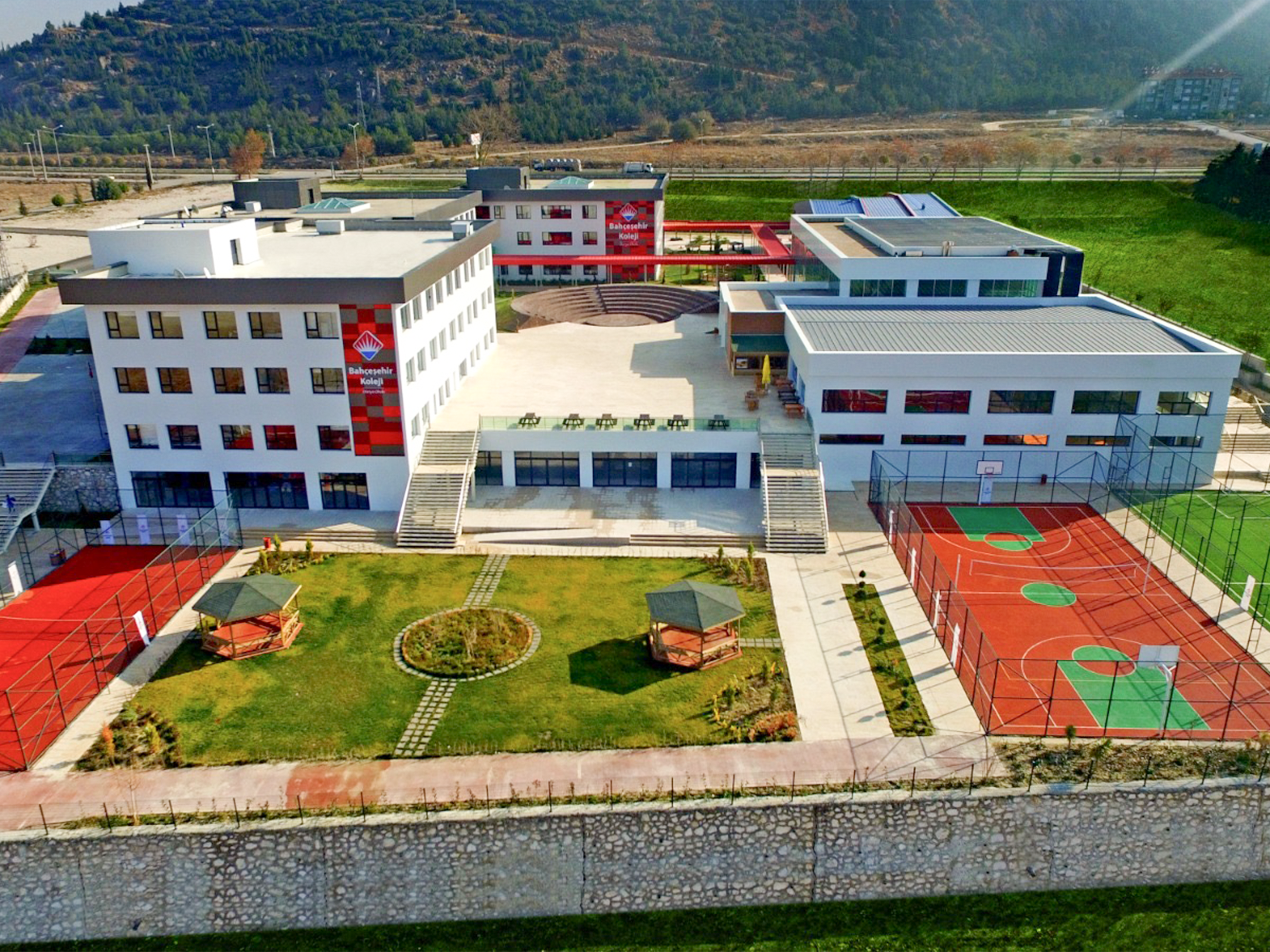 Bahçeşehir Koleji Burdur Anaokulu kampüs görseli