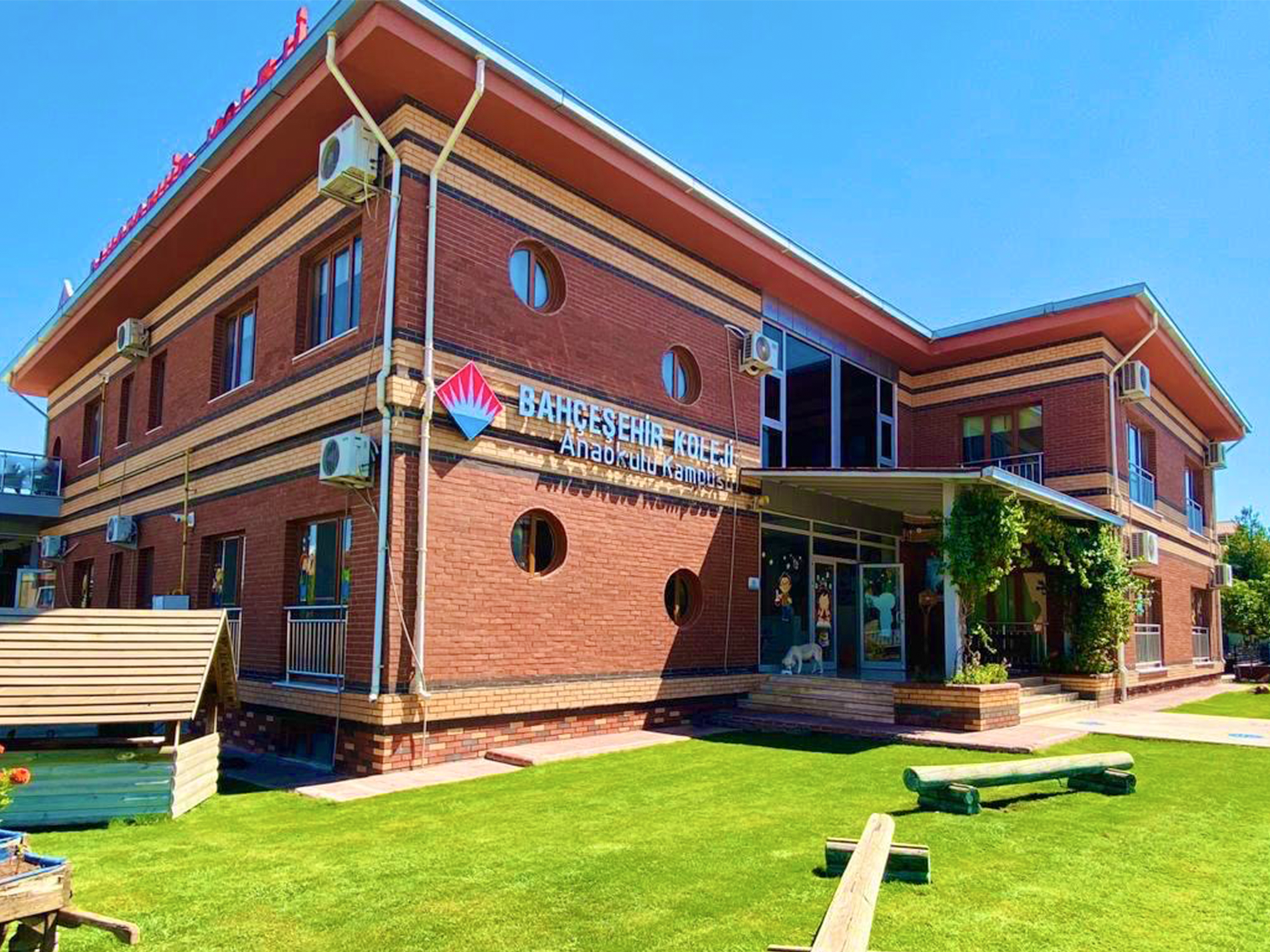 Bahçeşehir Koleji Diyarbakır Gökkuşağı Anaokulu kampüs görseli