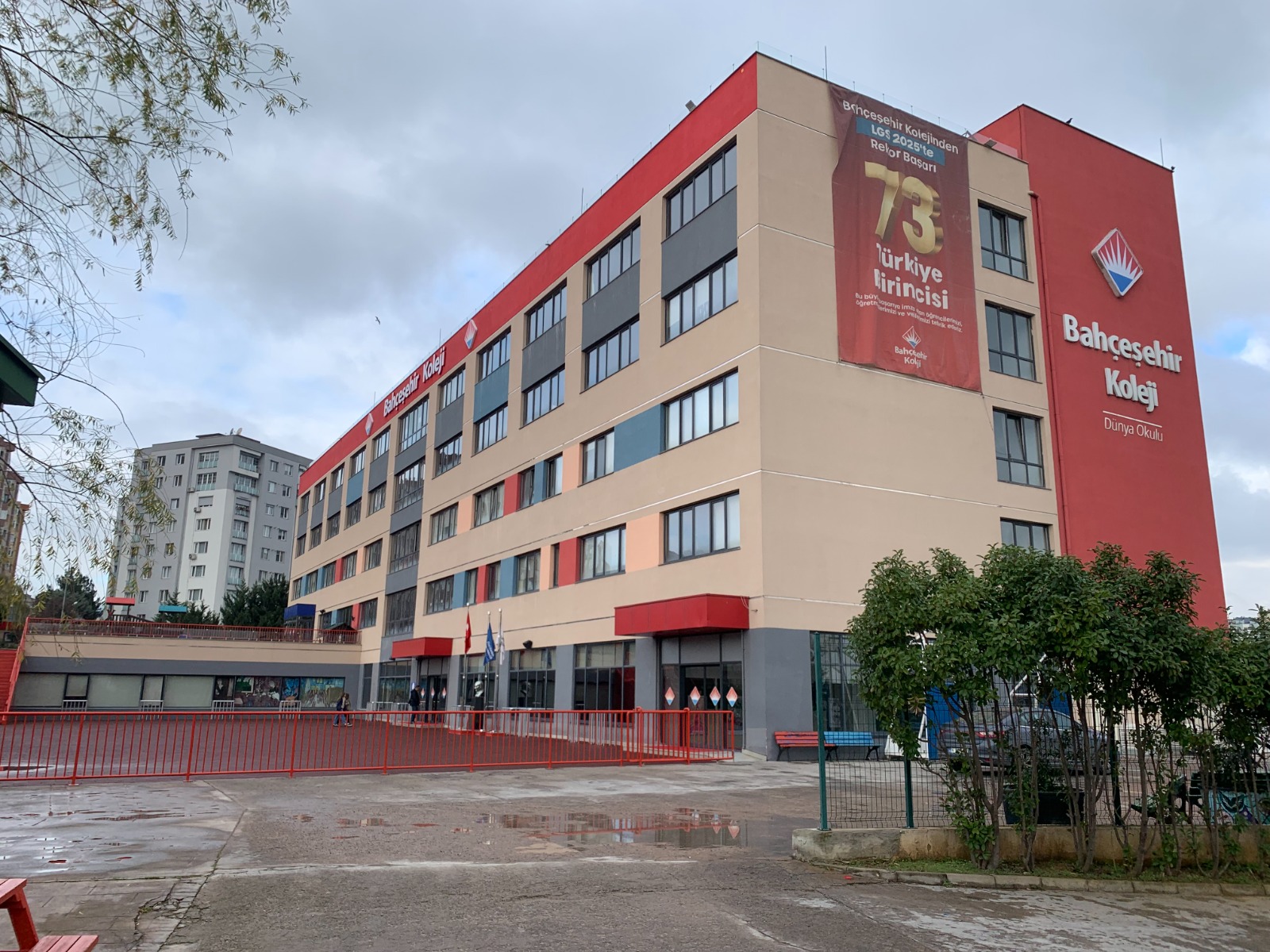 Pendik Bahçeşehir Koleji Kurtköy Ortaokulu